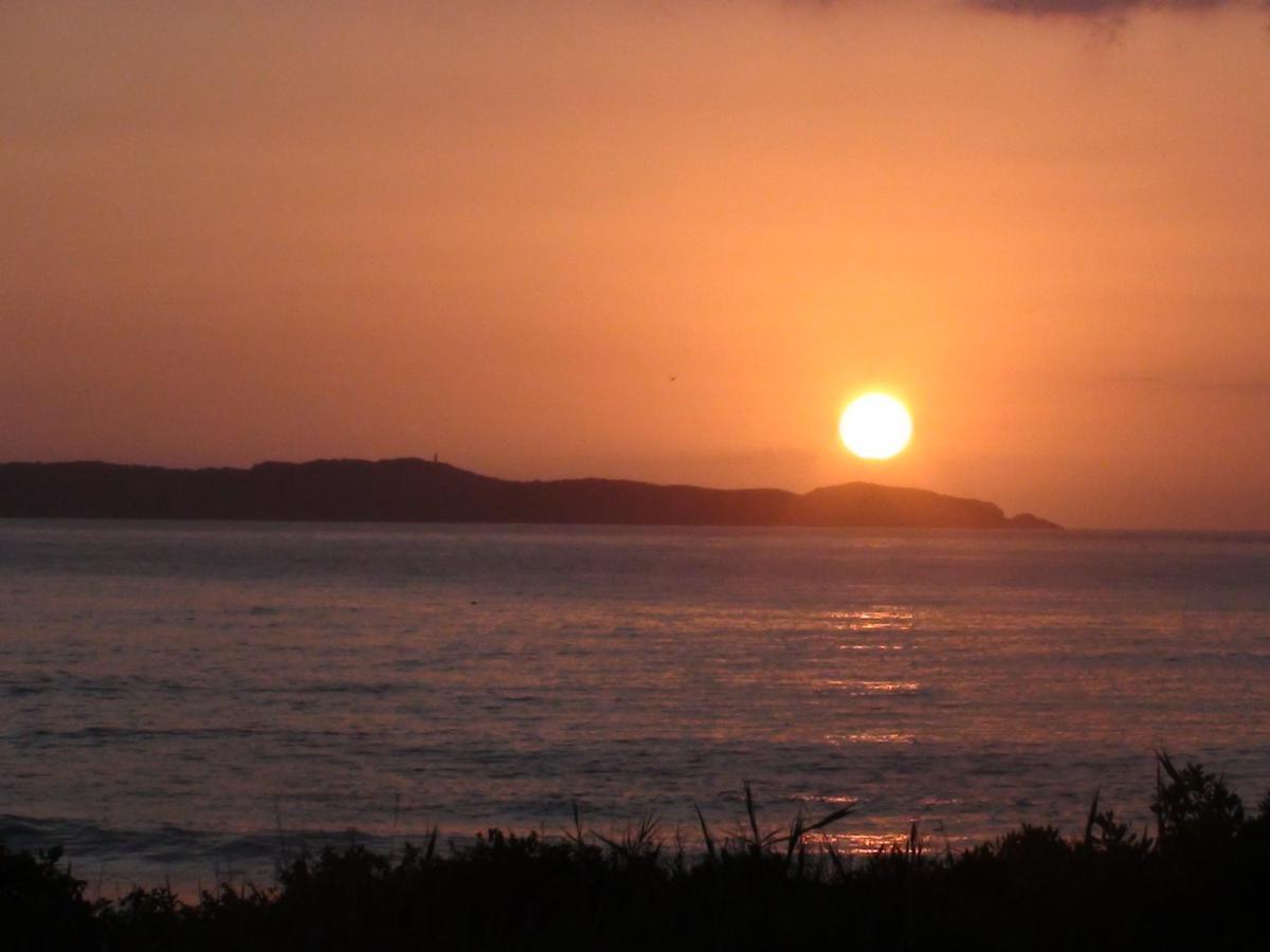 Praia De 4 Ilhas Apartamento De 1 Quarto A 60M Praia Com Vista Bombinhas Bagian luar foto